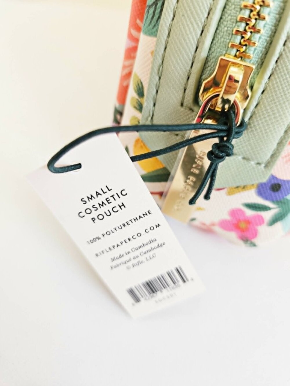 *Rifle Paper Company* Small Cosmetic Pouch in "Garden Party" - NEW! - FAST SHIP! - Picture 2 of 7